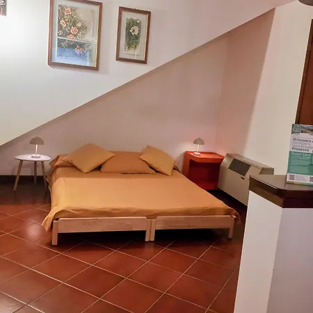 Apartment La Taverna Di Anna