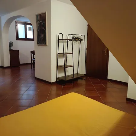 La Taverna Di Anna Apartment *